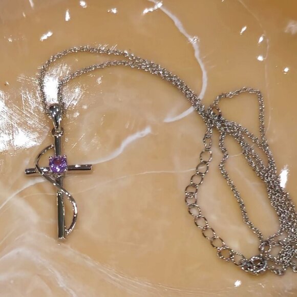 Sterling Silver Cross Pendant Necklace – Purple Amethyst Gemstone 18" Chain - Picture 4 of 8